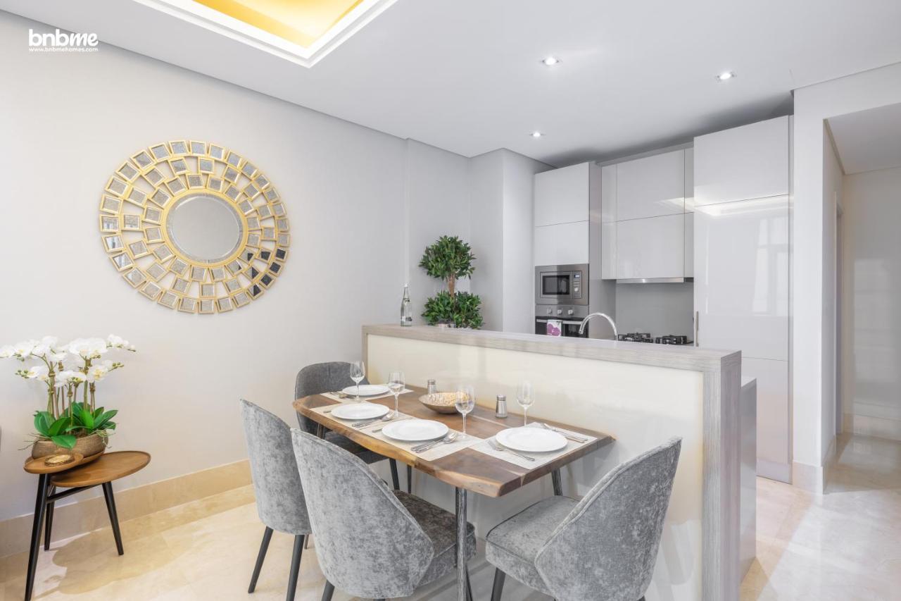Bnbme - Th8 Palm Hotel Dubaj Zewnętrze zdjęcie