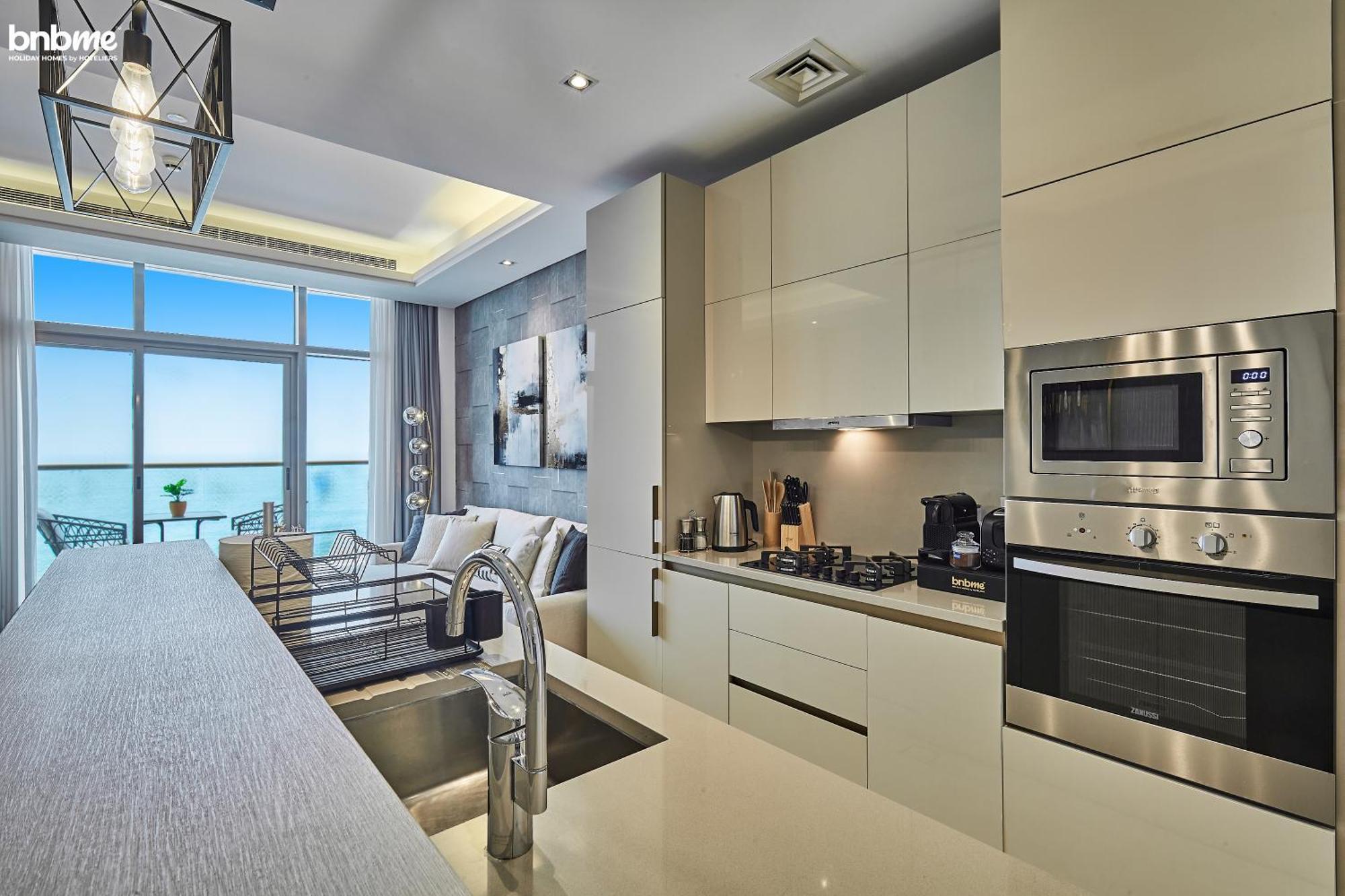Bnbme - Th8 Palm Hotel Dubaj Zewnętrze zdjęcie