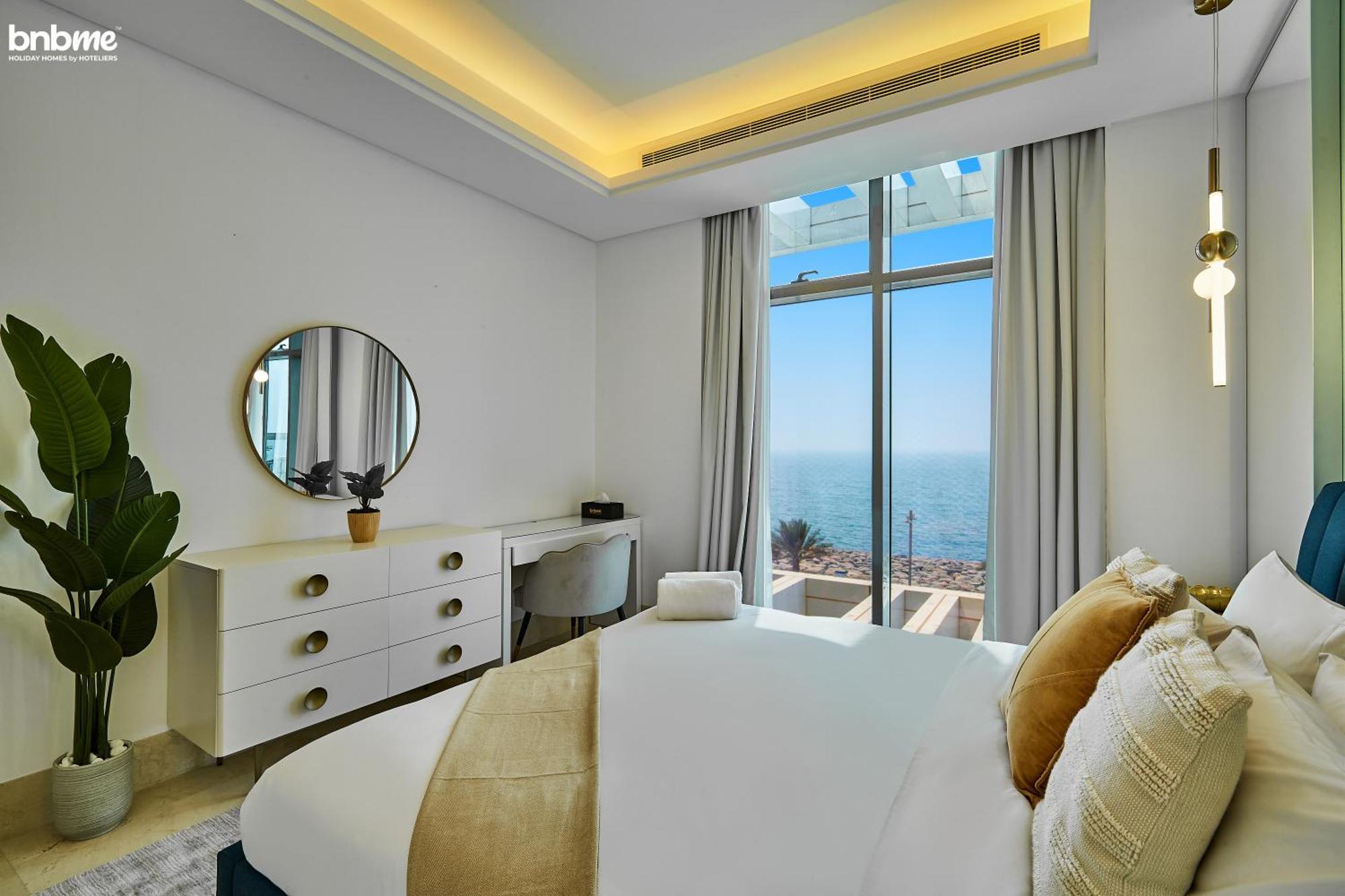 Bnbme - Th8 Palm Hotel Dubaj Zewnętrze zdjęcie